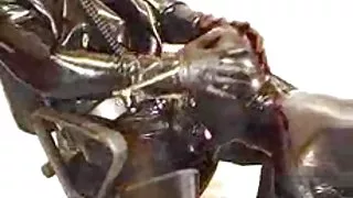 Гей клипове с секс латекс Свирка