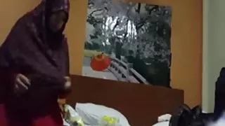 Free bg porno Индонезийски jilbaber - семейна двойка част 1