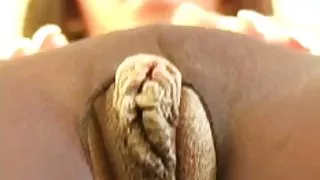 Tanaia bezplatni porno saitove тонизира си прекрасно коте