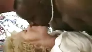 Porno bilgarski Гореща жена получава пълен корем на спермата