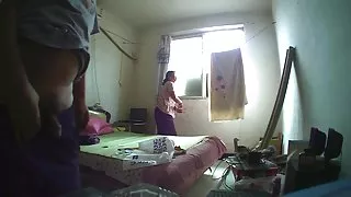 Bezplatno porno klipove Чист дом