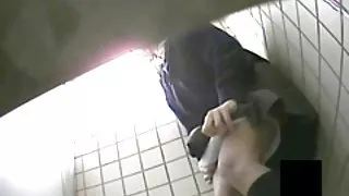 Азиатските sex filmi onlain неприятен момиче тоалетна мастурбация